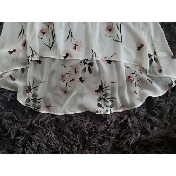 Torrid Size 1 (1X-M/L)Sheer Flutter Sleeve White Pink Floral Elastic Waist Tunic - Picture 6 of 11